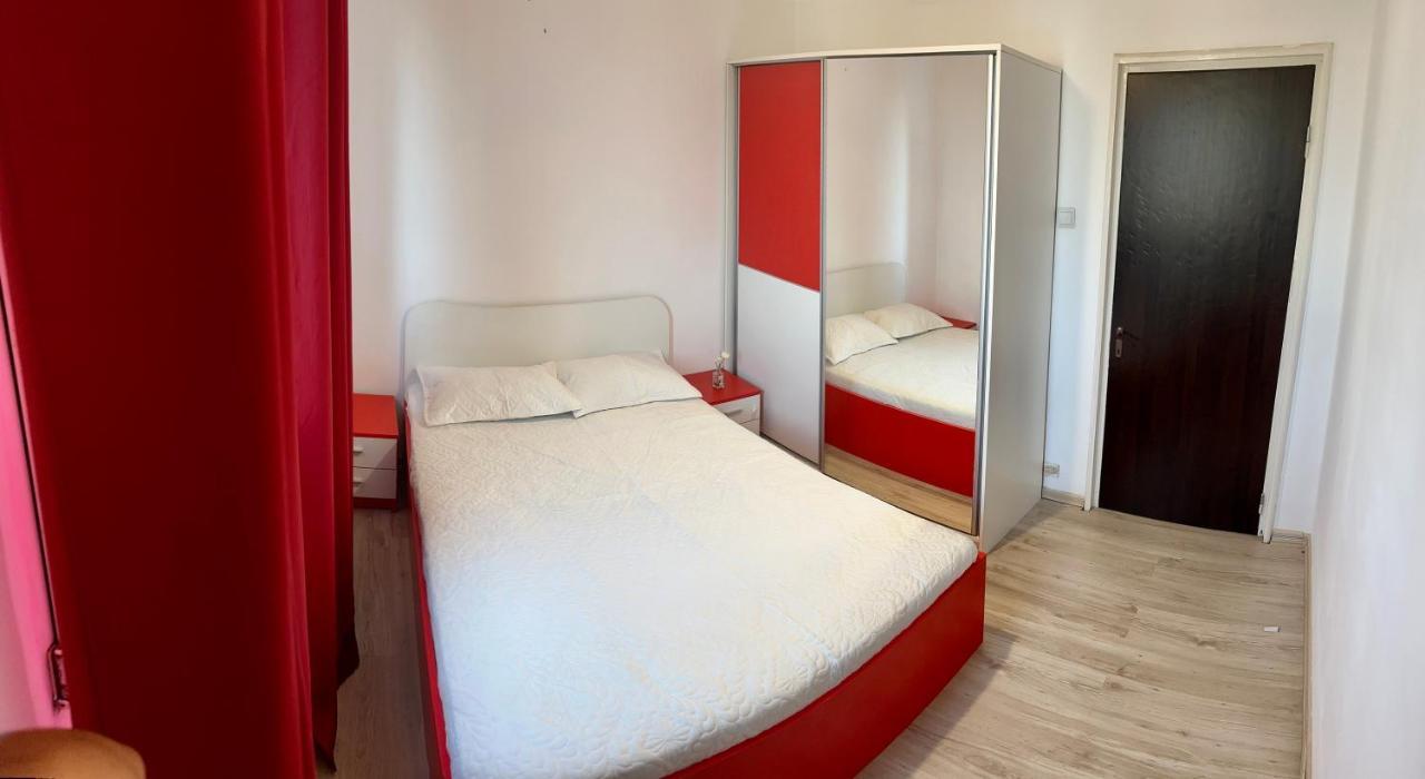 Apartament 2 Camere Giurgiului ブカレスト エクステリア 写真